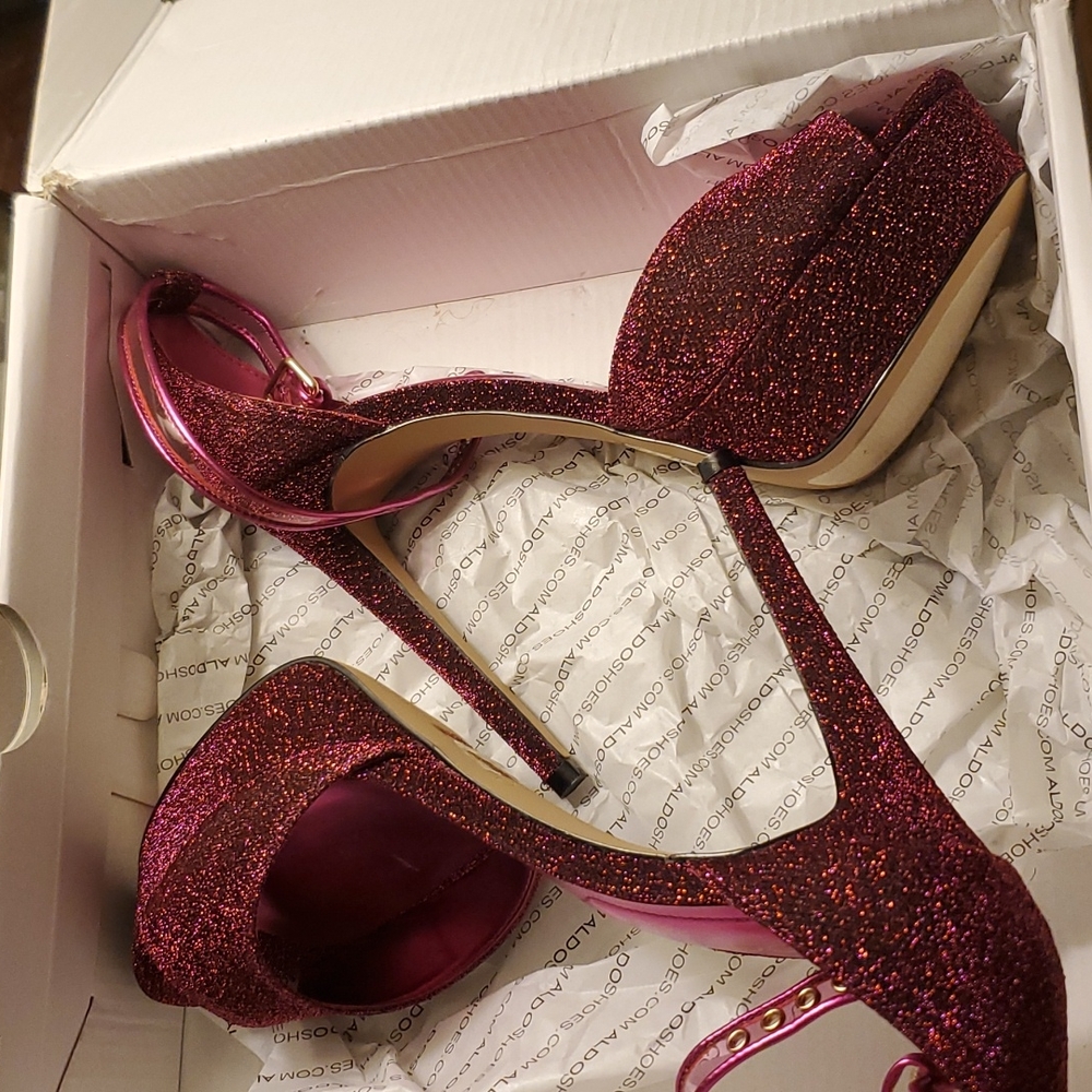 Aldo women's high heel shoes